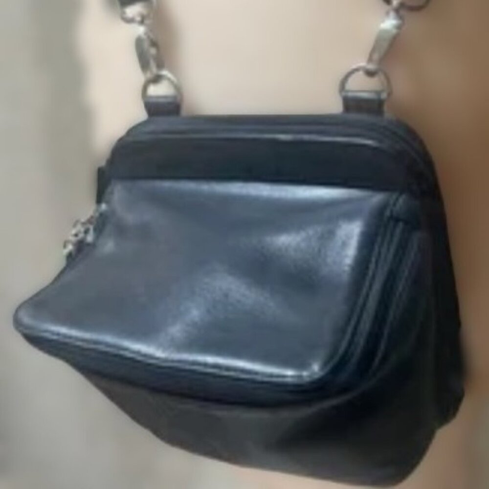 HOBO International Travel Black Leather Pouch Crossbody Purse VINTAGE